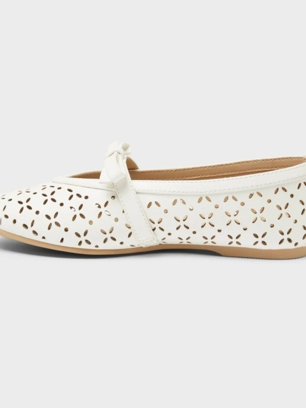 Classic White Mary Jane Ballet Flat with Bow Girls' Margo Laser Cut - Cat&Jack 5